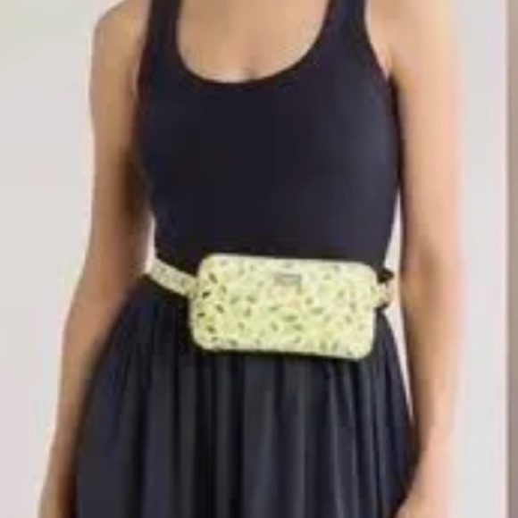Kate Spade Leather Belt Bag Lemon Print NWT$239 - Picture 5 of 5
